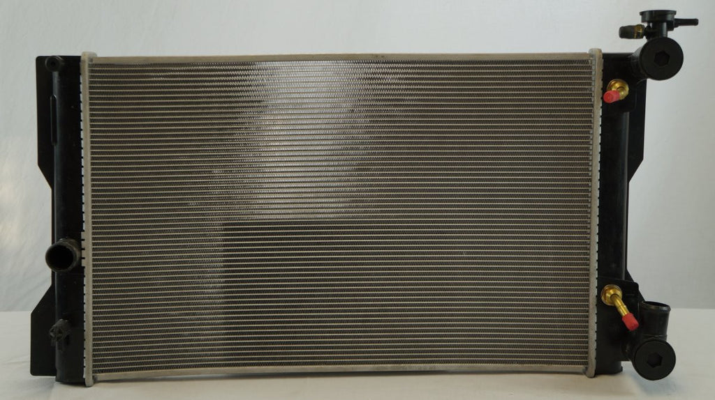 2009 TOYOTA COROLLA 2.4 L RADIATOR REA41-13049A